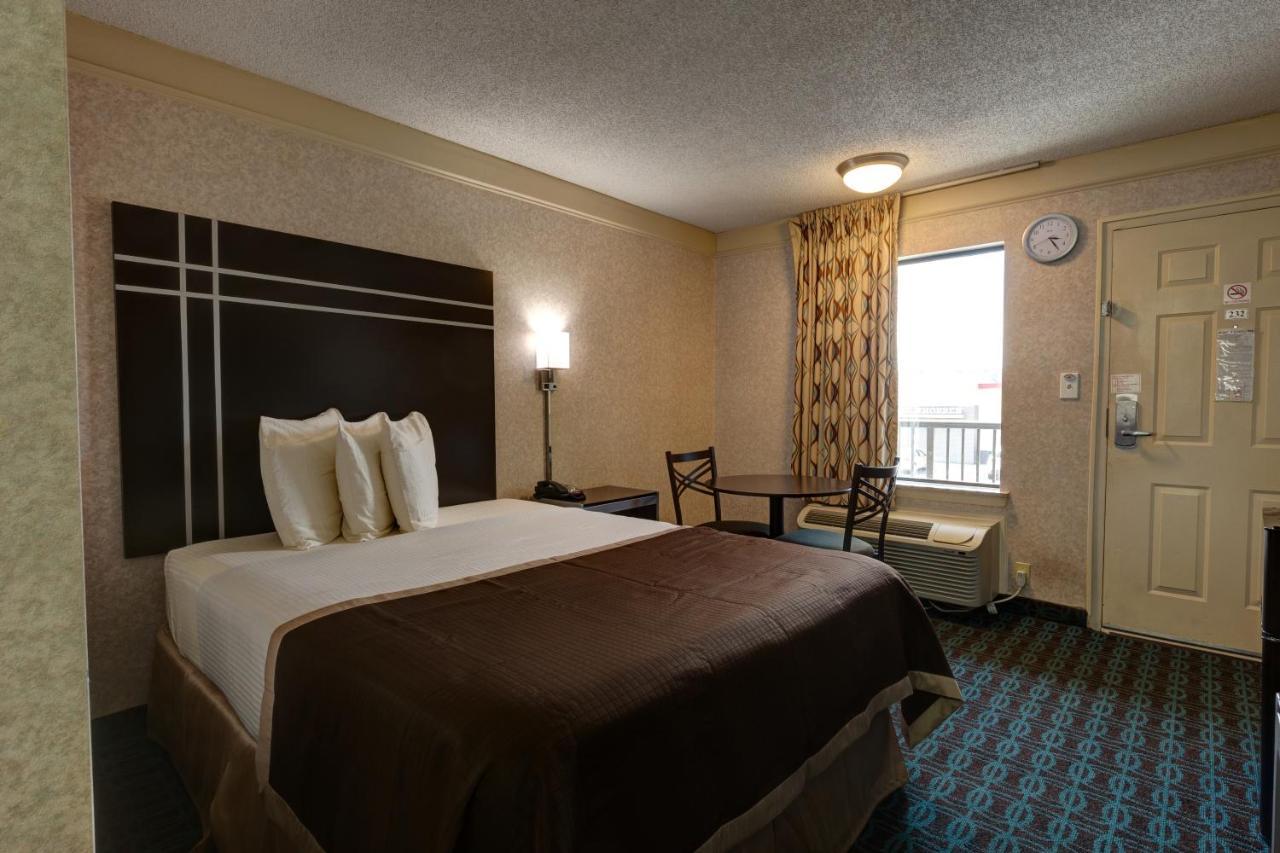 Deluxe Inn - Fayetteville I-95 Extérieur photo